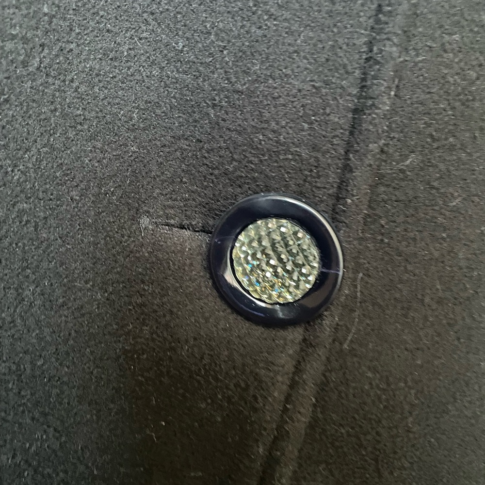 Black coat - Picture 3 of 11